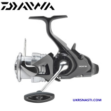 Катушка с байтраннером Daiwa 24 Emcast BR LT